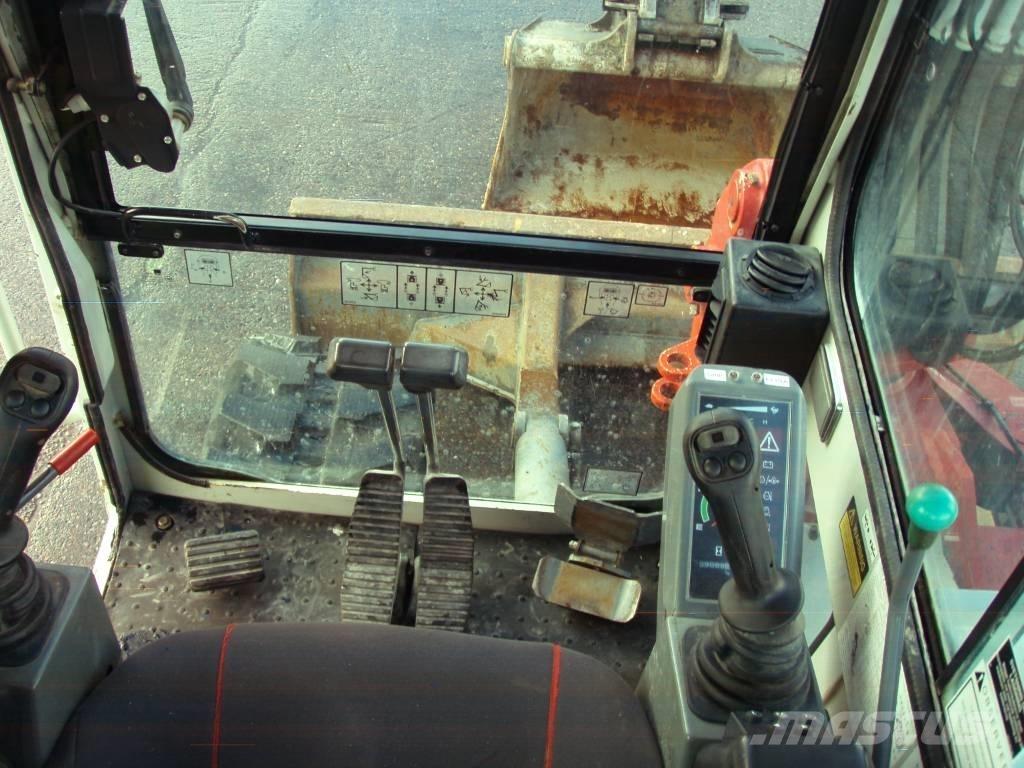 Takeuchi TB 175 Vidutinės galios ekskavatoriai 7-12 t