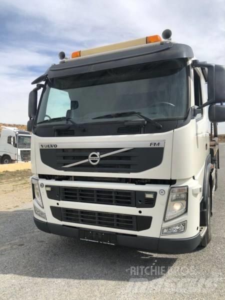 Volvo fm420 Konteinerių nuožulnaus pakėlimo ant platformos krautuvai