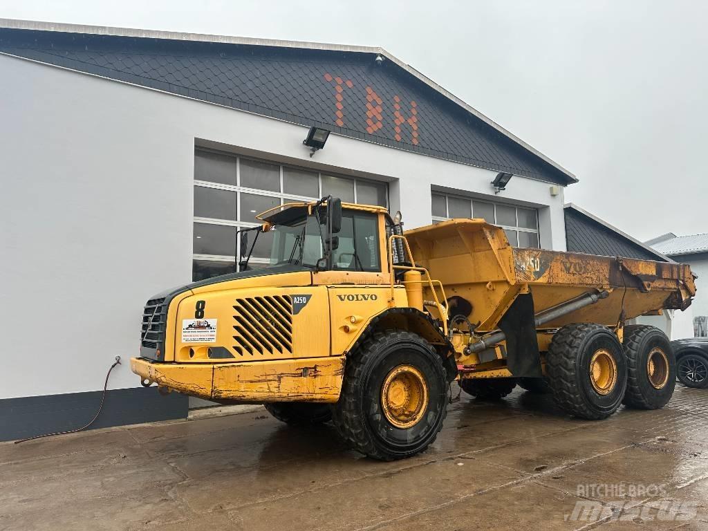 Volvo A 25 D Nr.8 Karjeriniai savivarčiai