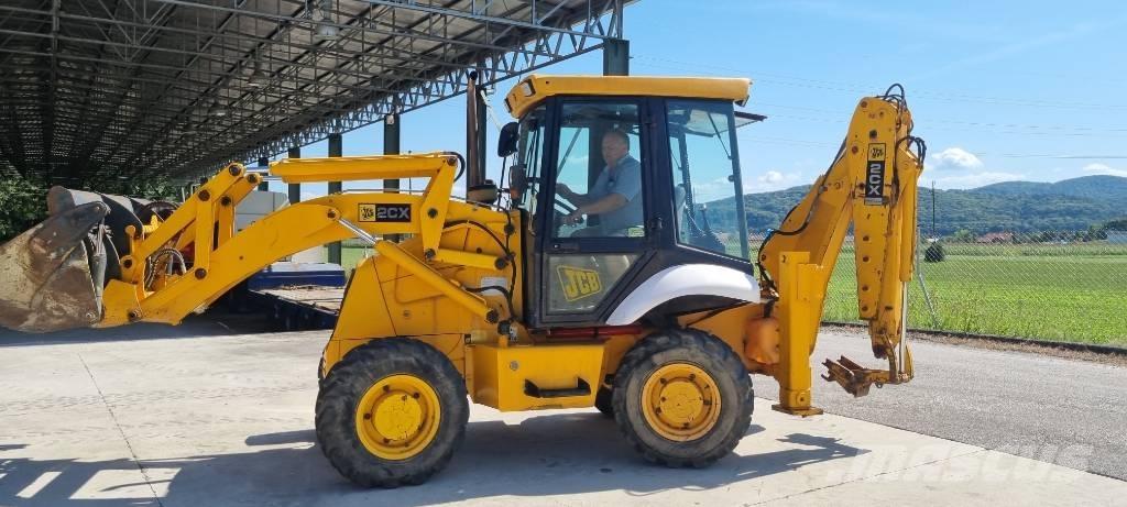 JCB 2cx Ekskavatoriniai krautuvai