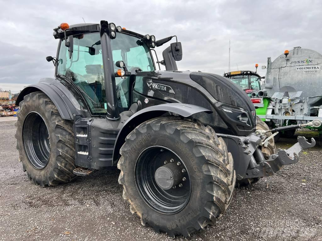 Valtra T 254 V Traktoriai