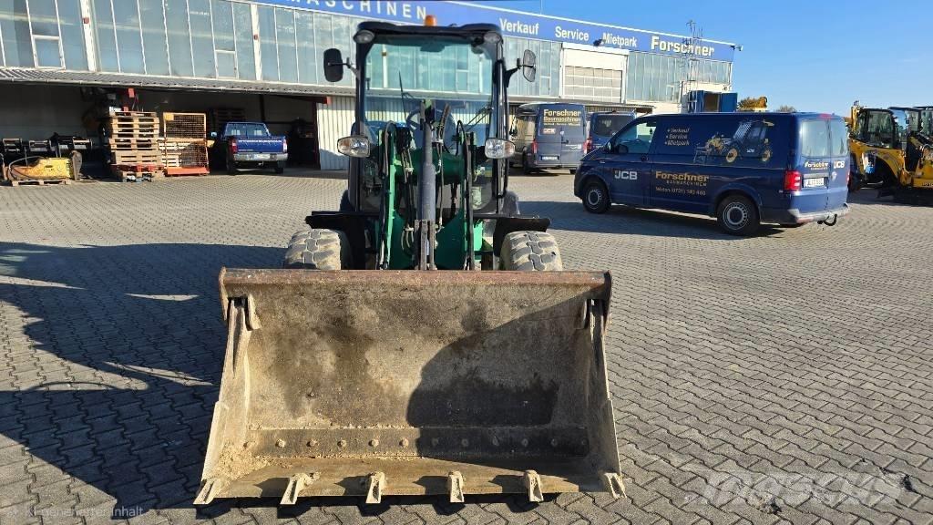 JCB 406 Naudoti ratiniai krautuvai