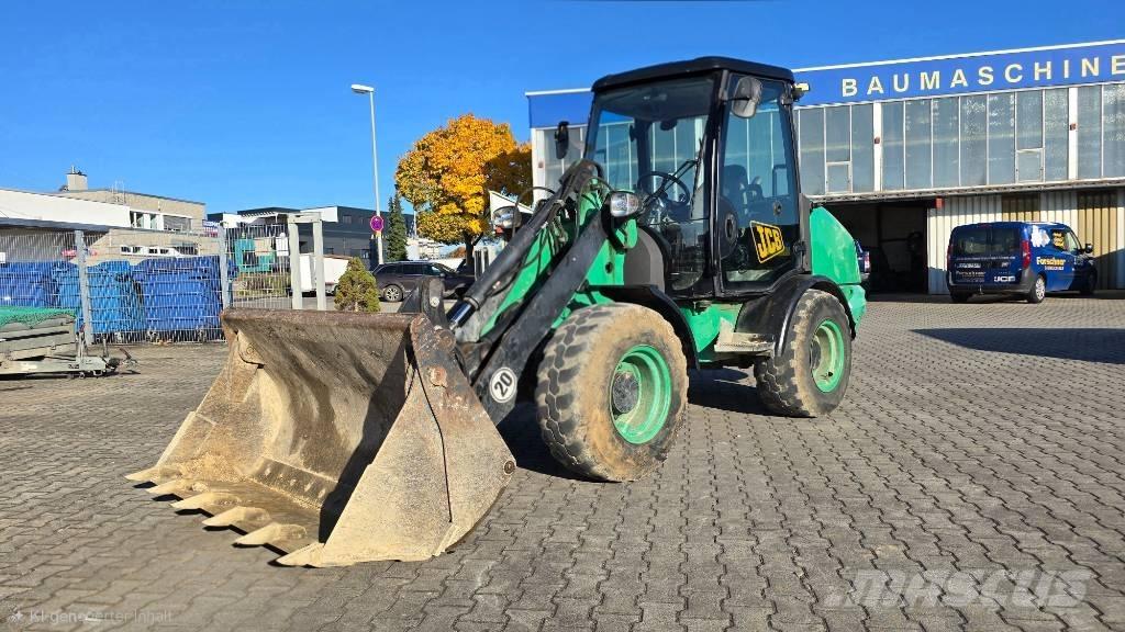 JCB 406 Naudoti ratiniai krautuvai