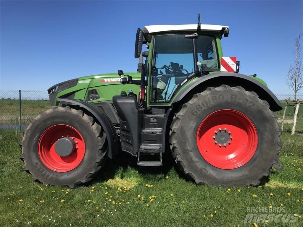 Fendt 942 Vario Traktoriai