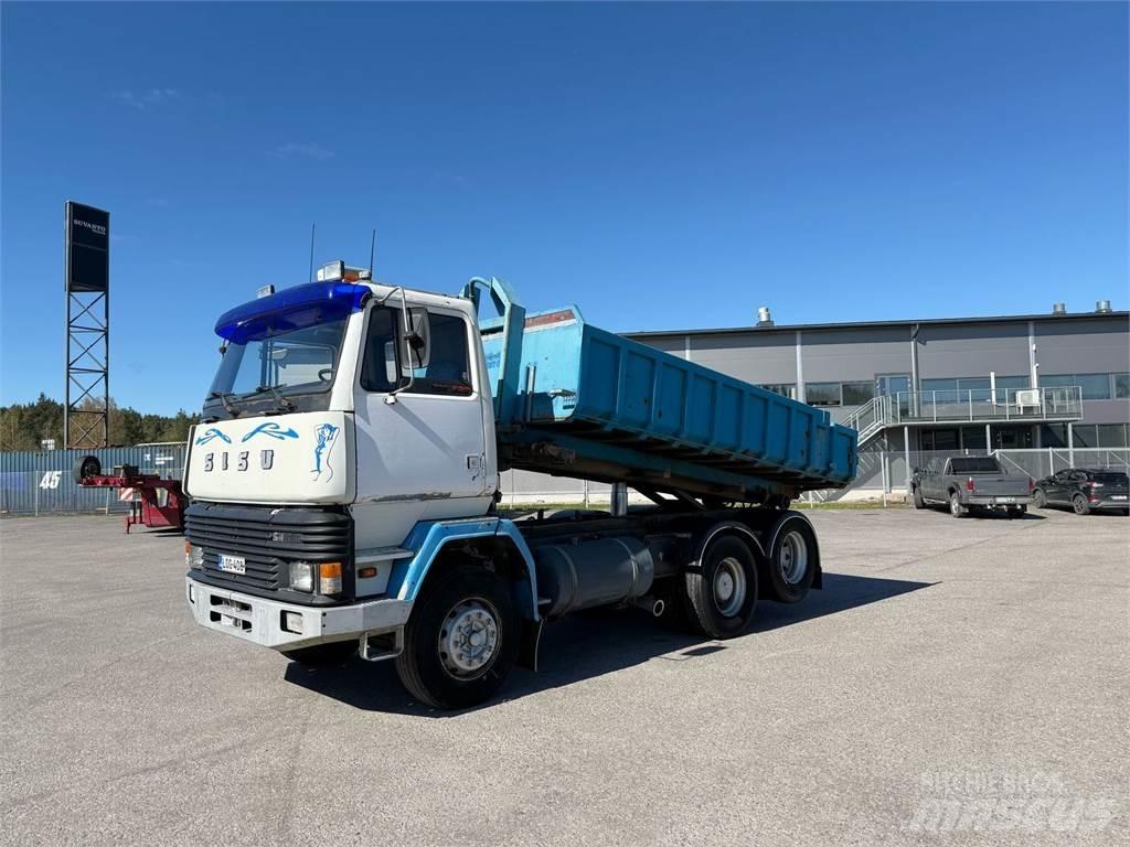 Sisu SM300 6x2 Savivarčiai su kabeliniu keltuvu