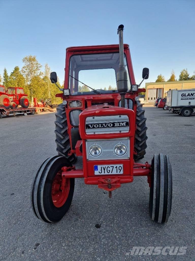 Volvo BM 430 Traktoriai