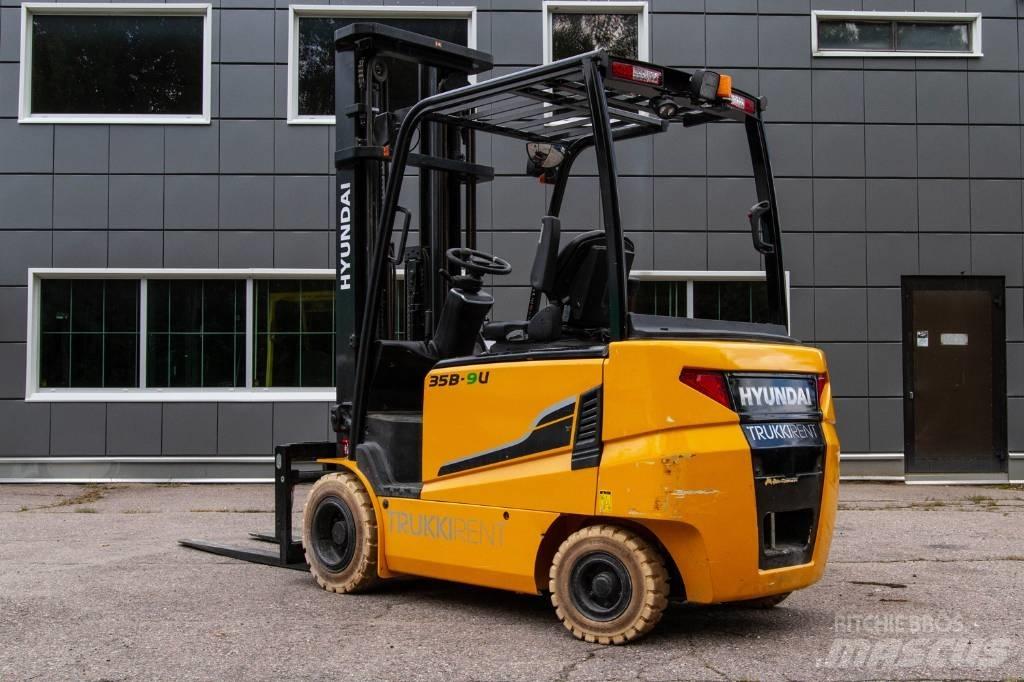 Hyundai 35B-9U Elektriniai šakiniai krautuvai