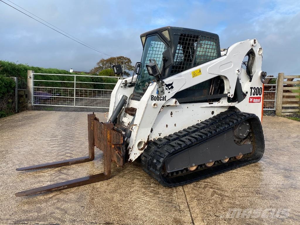 Bobcat T 300 Krautuvai su šoniniu pasukimu