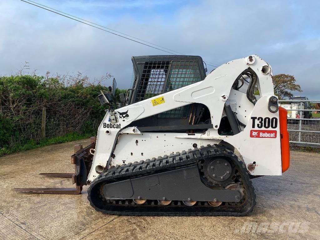 Bobcat T 300 Krautuvai su šoniniu pasukimu