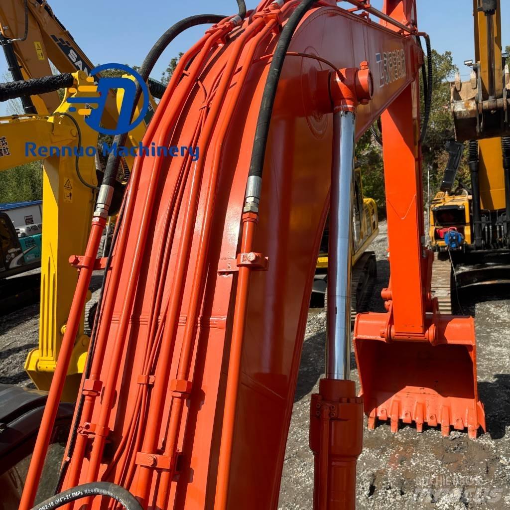 Hitachi ZX 240-3 Vikšriniai ekskavatoriai
