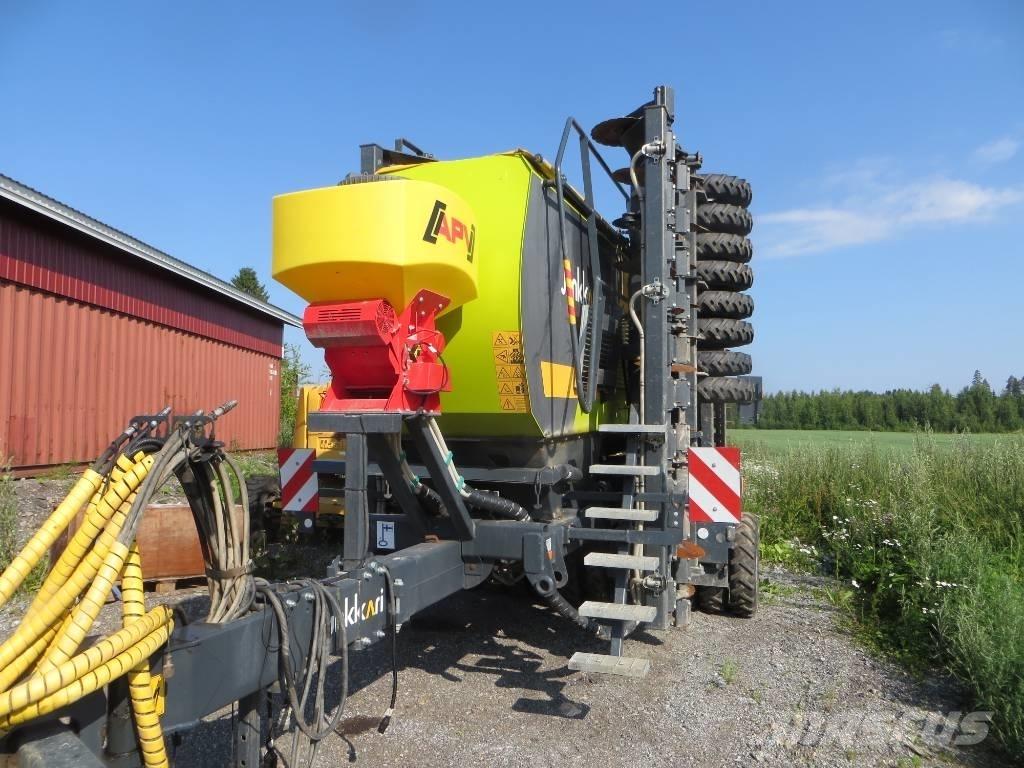 Junkkari W700 Sėjamieji kombainai