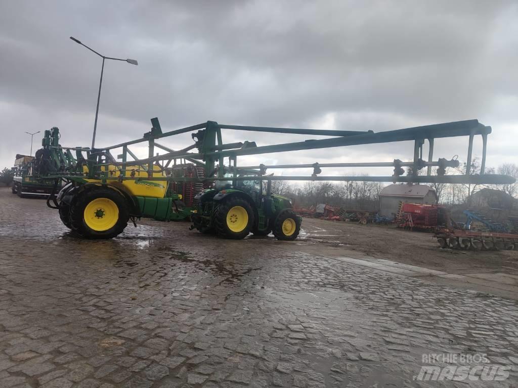 John Deere R740i Prikabinami purkštuvai