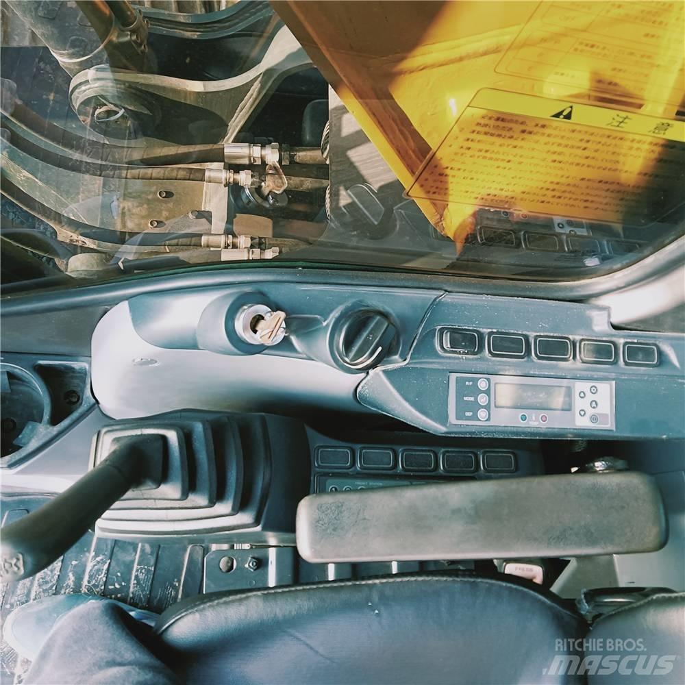 Kobelco SK200-8 Vikšriniai ekskavatoriai
