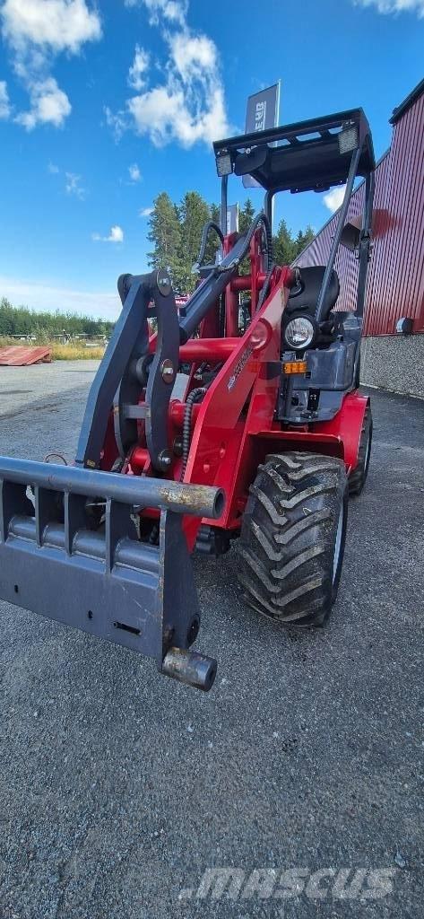 Flexitrac 1126 Daugiafunkciniai pakrovėjai