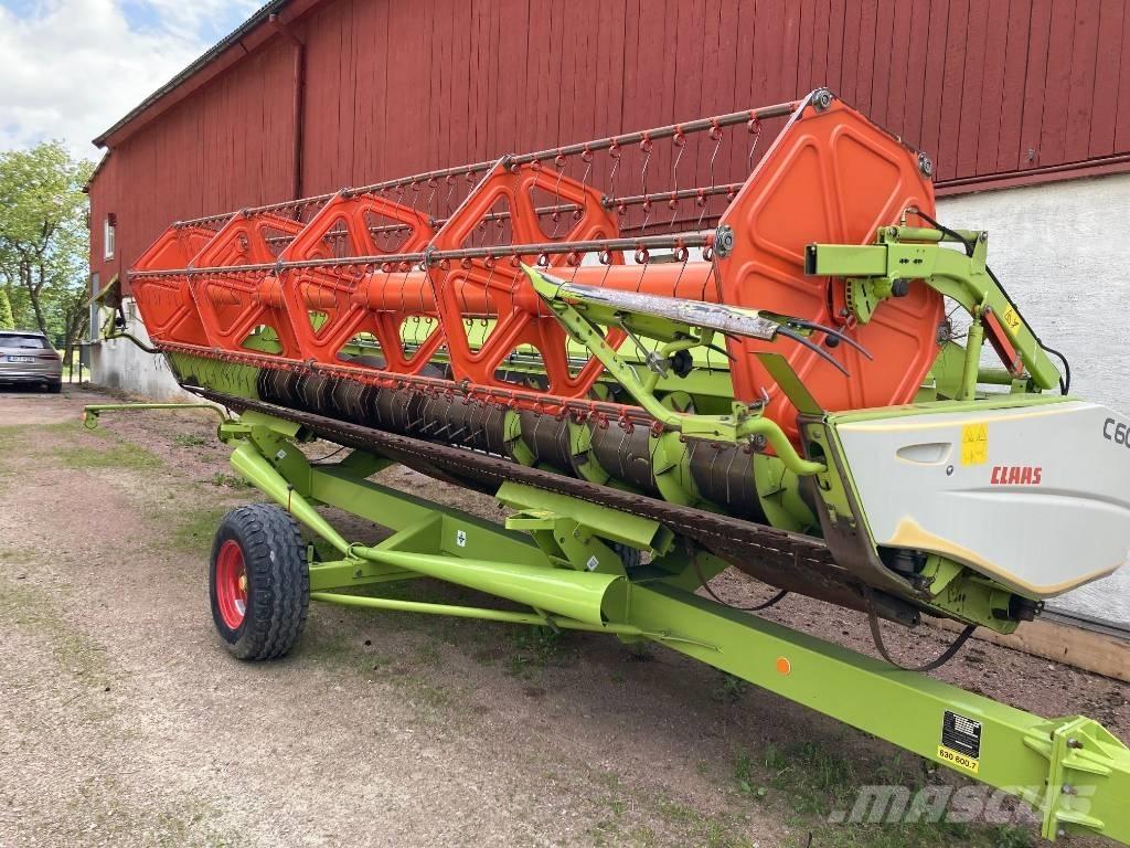 CLAAS Tucano 430 Derliaus nuėmimo kombainai