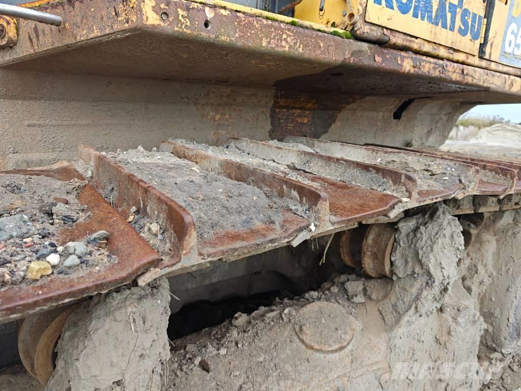 Komatsu DX 65EX-15 Vikšriniai buldozeriai