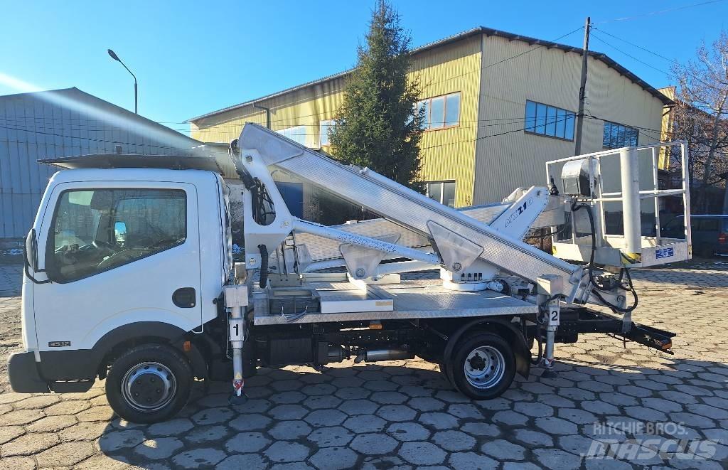 Multitel MX 210 Ant vilkikų montuojamos kėlimo platformos