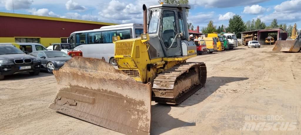 Komatsu D 41 E-6 Vikšriniai buldozeriai
