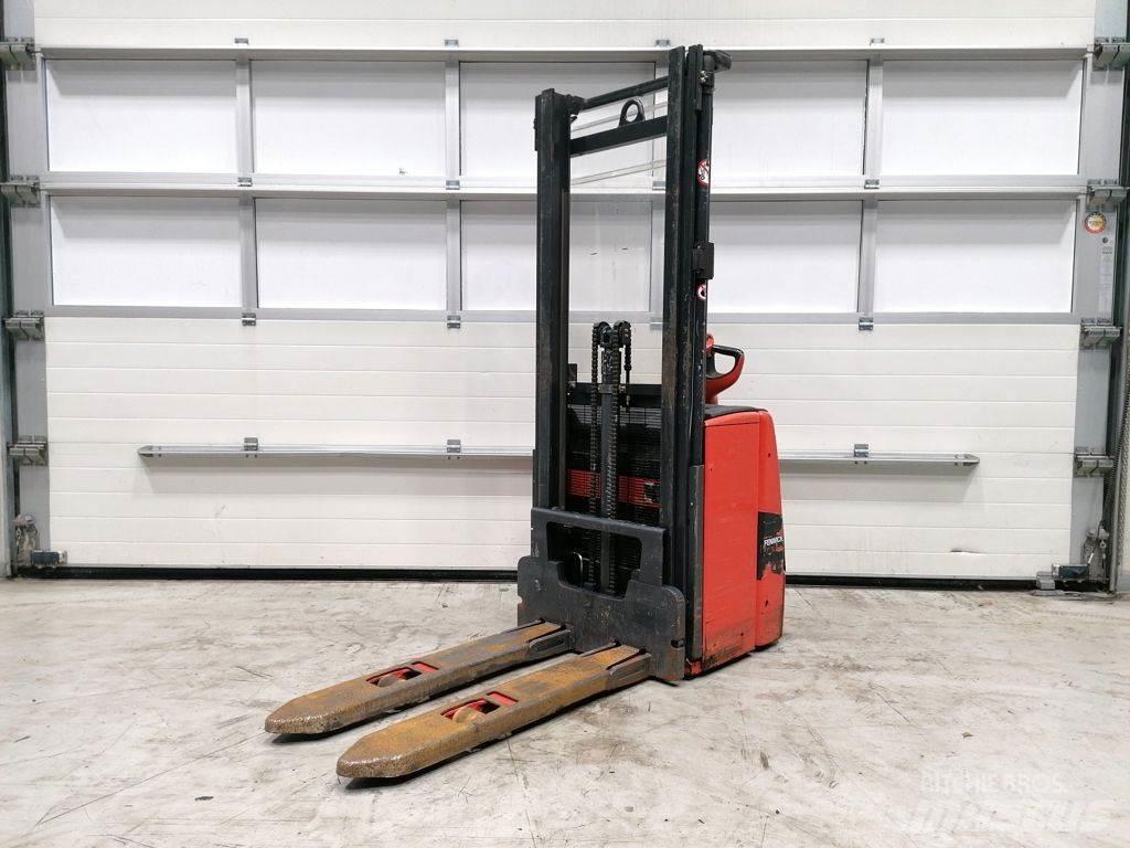 Linde L14 Rankiniai vėžimėliai