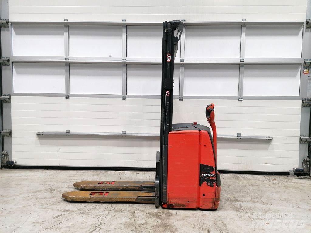 Linde L14 Rankiniai vėžimėliai
