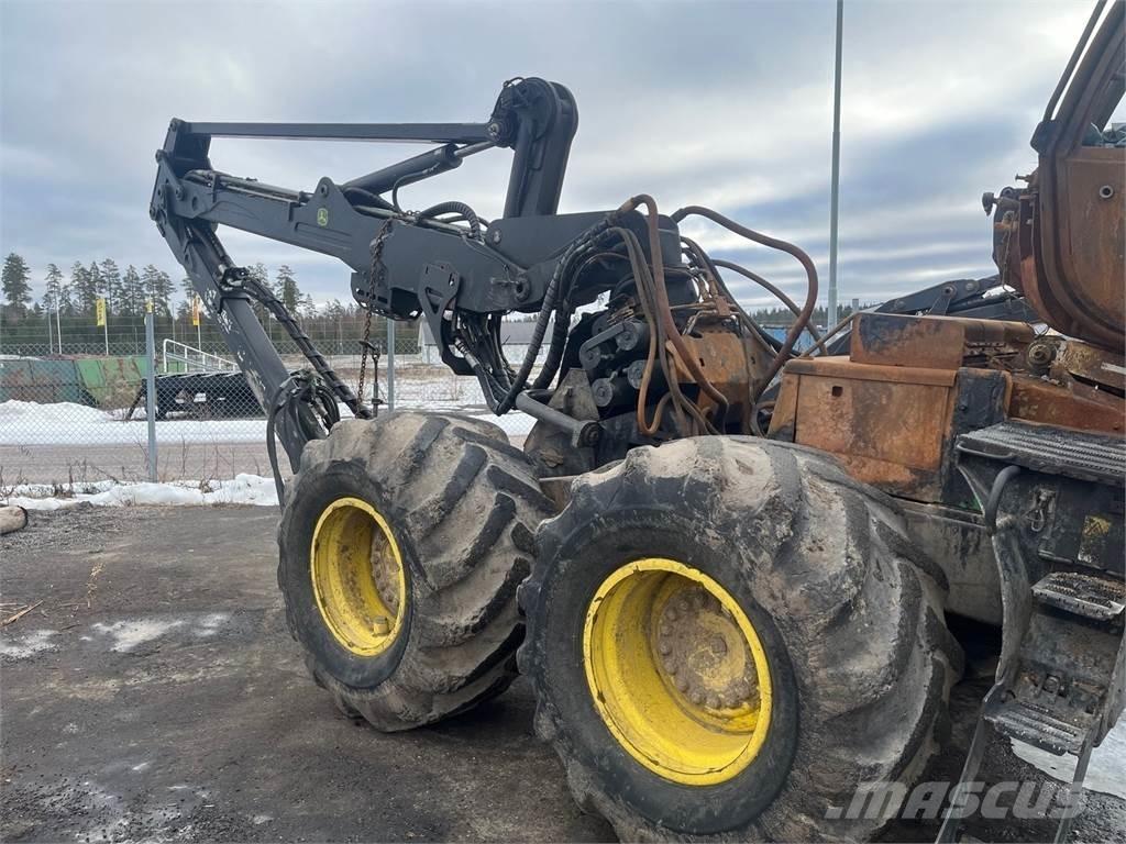 John Deere 1470E Miško technika (Harvesteriai)