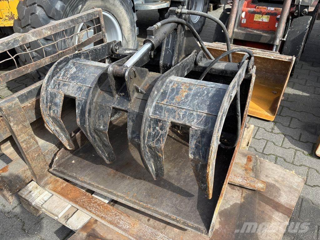 Thomas T83S Krautuvai su šoniniu pasukimu