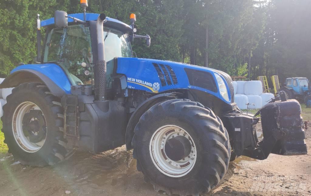 New Holland T 8.360 Traktoriai