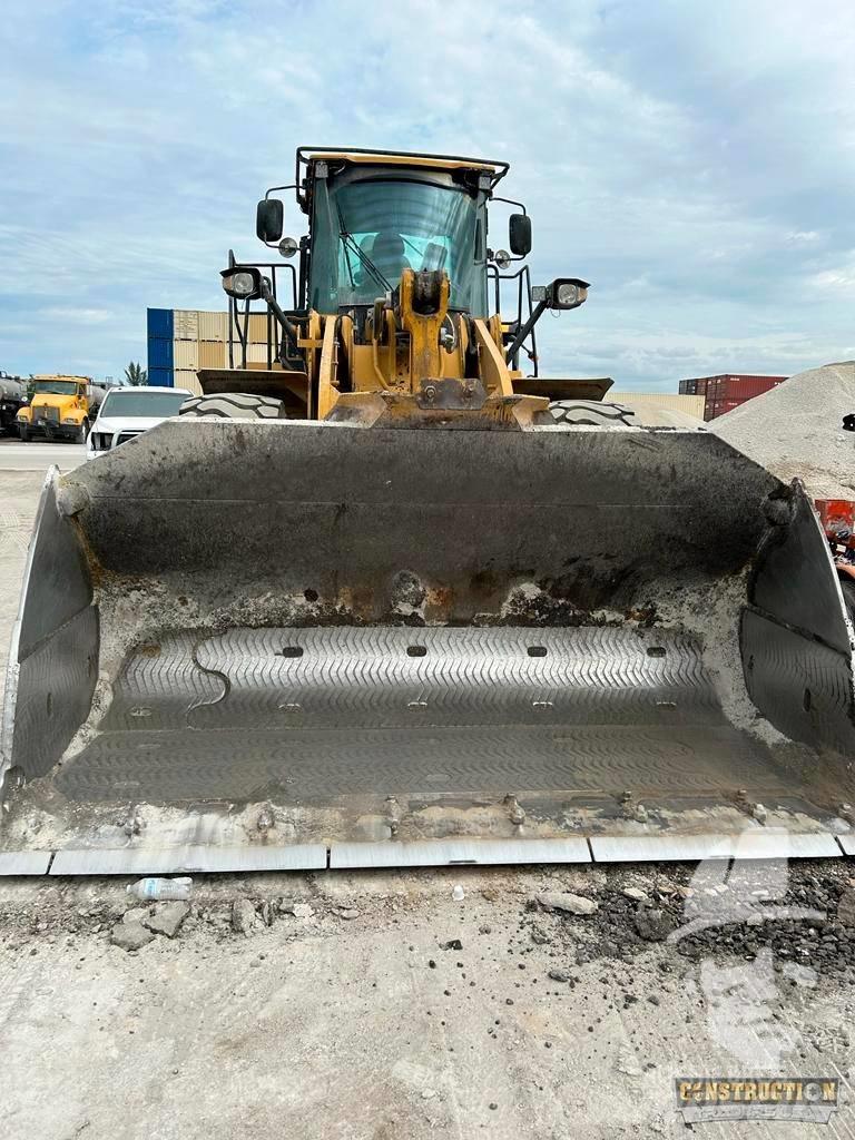 CAT 966 K Naudoti ratiniai krautuvai