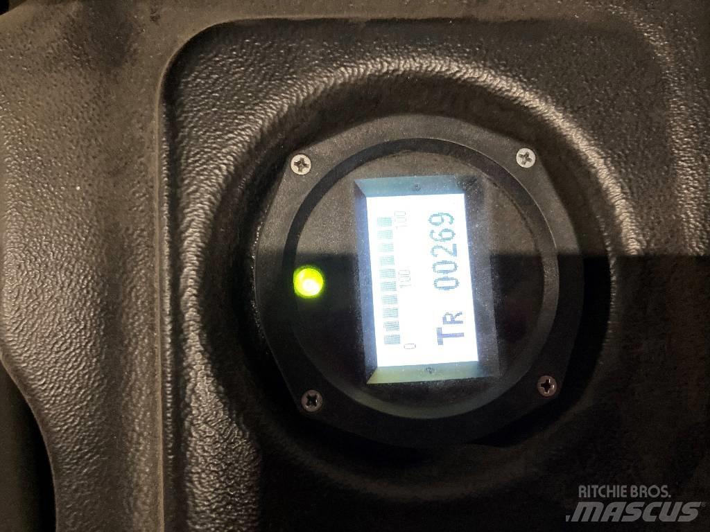 Hyster S1.2C Rankiniai vėžimėliai
