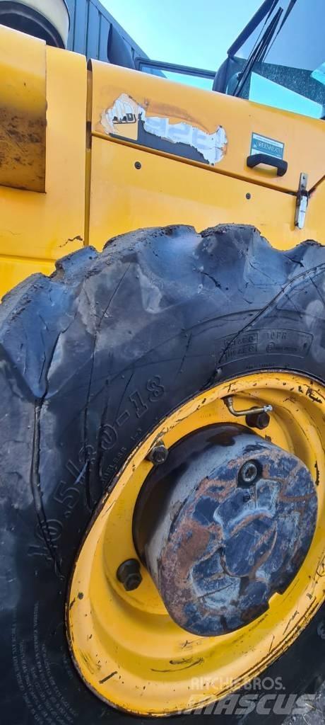 JCB 926 Visureigiai krautuvai