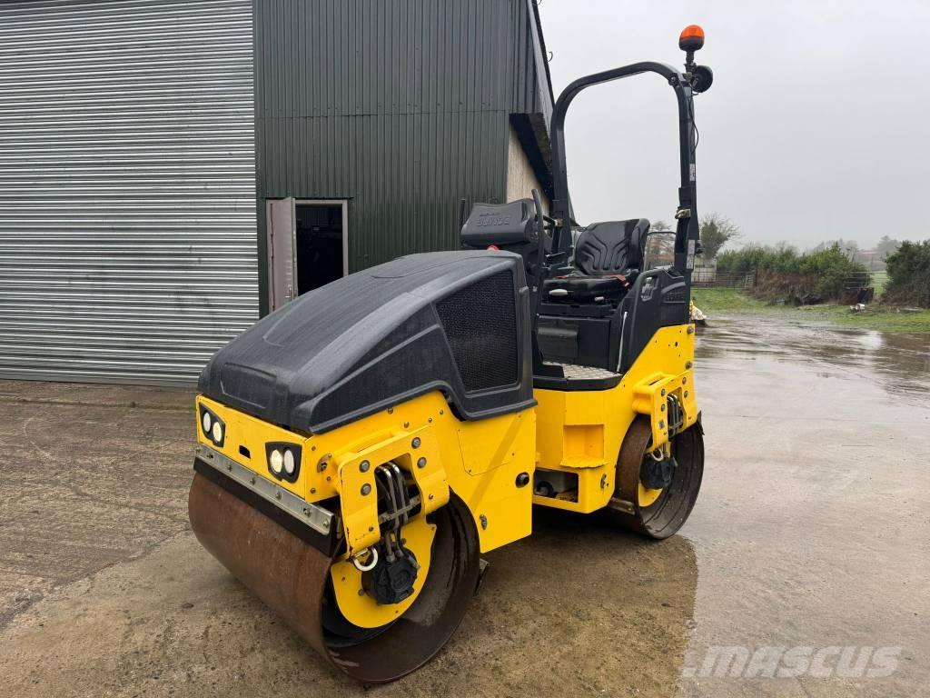 Bomag BW 120 AD-5 Porinių būgnų volai