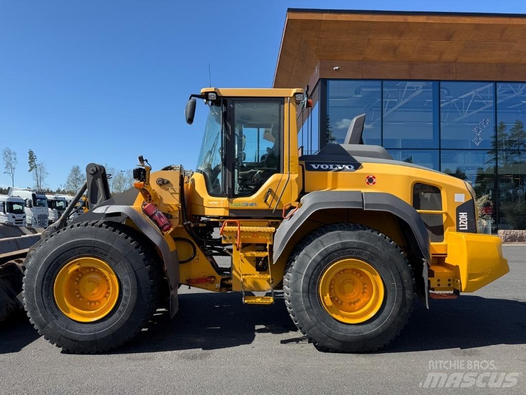 Volvo L120H Naudoti ratiniai krautuvai