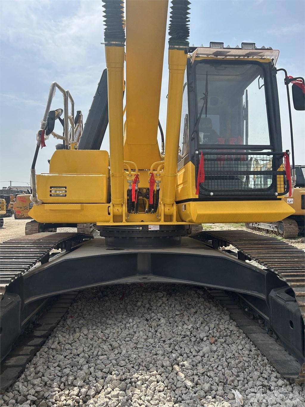 Komatsu PC 240 Vikšriniai ekskavatoriai