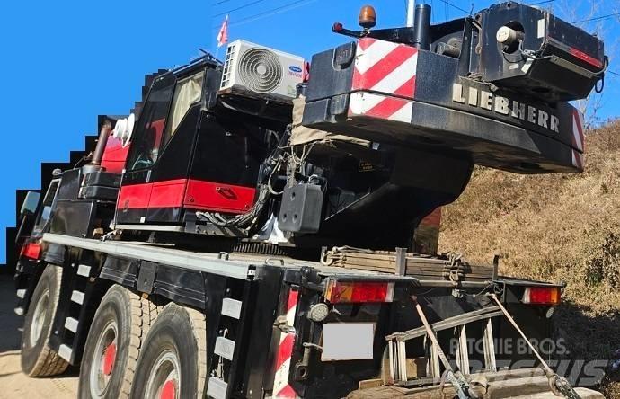 Liebherr LTM1055-1 Visureigiai kranai