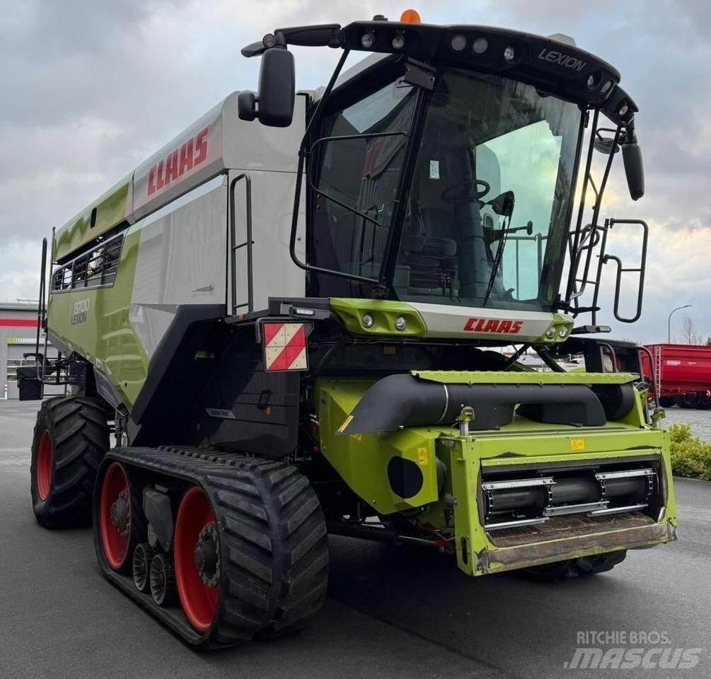 CLAAS 8700TT Derliaus nuėmimo kombainai