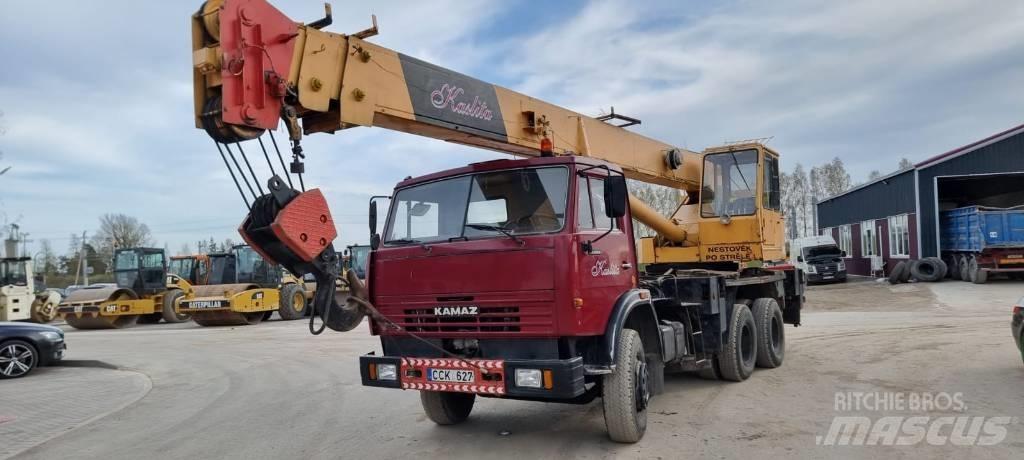 Kamaz 25T Visureigiai kranai