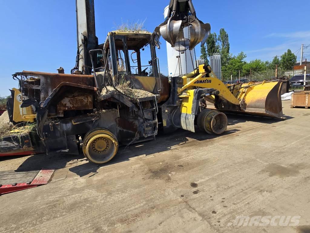 Komatsu 380-6 Ašys