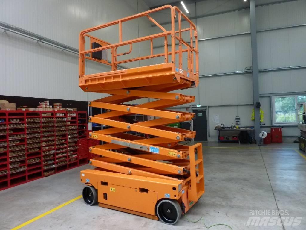 Airo X 14 EW Žirkliniai keltuvai