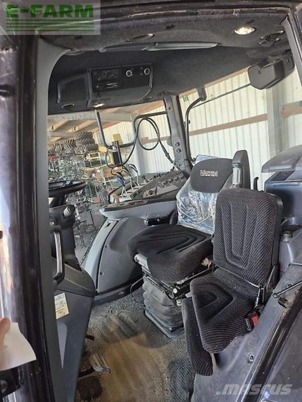 Valtra t235a Traktoriai