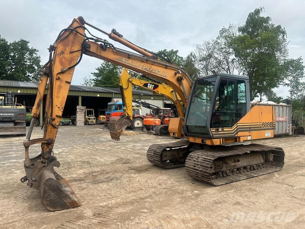 CASE 688 B 16 ton Vikšriniai ekskavatoriai