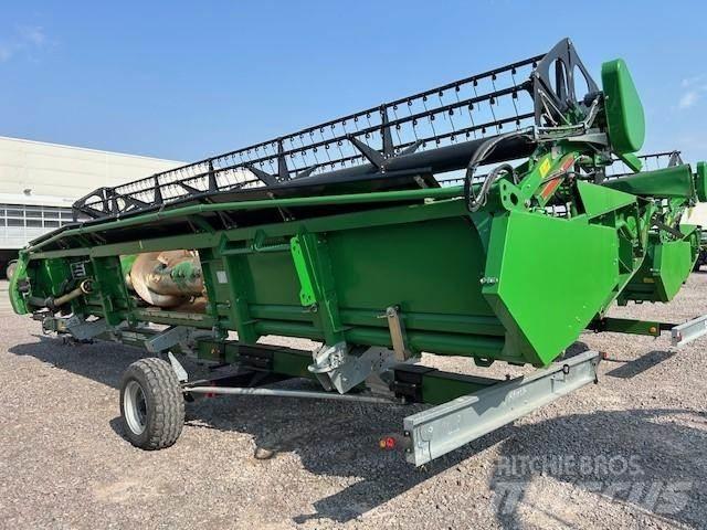 John Deere T660 i Derliaus nuėmimo kombainai