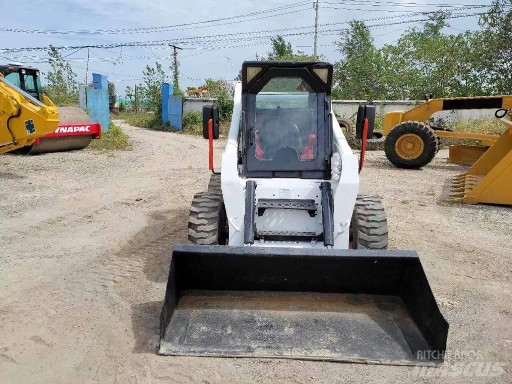 Bobcat S 18 Krautuvai su šoniniu pasukimu