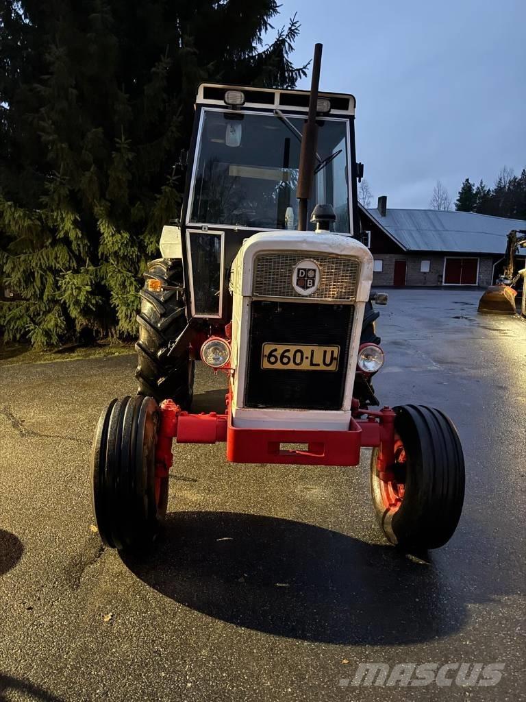 David Brown 1210 Traktoriai