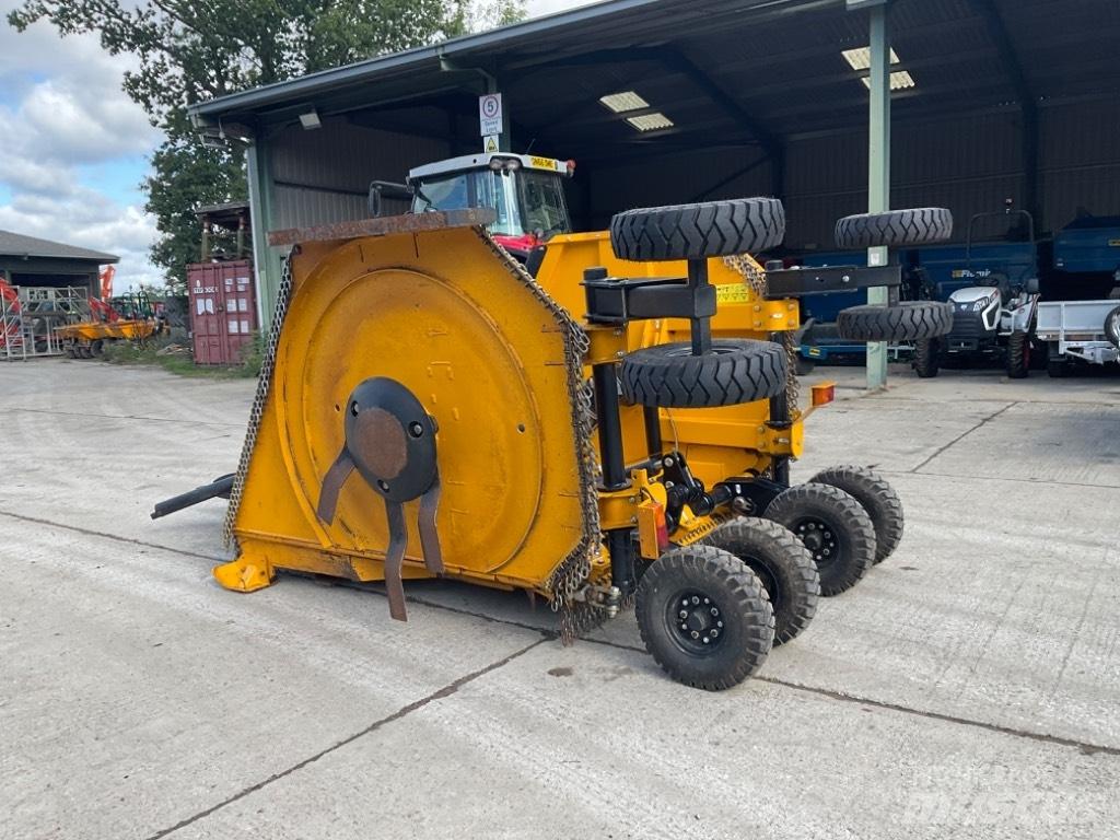 McConnel SR460 Ganyklų šienapjovės / rėžtuvės