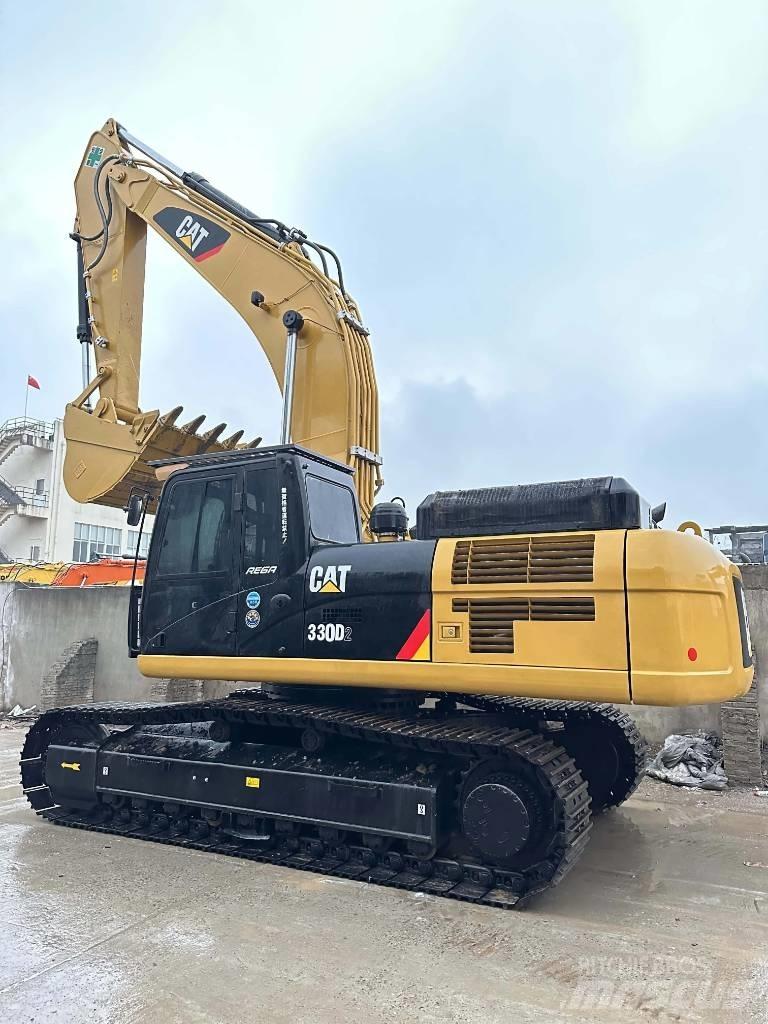 CAT 330D2 Vikšriniai ekskavatoriai