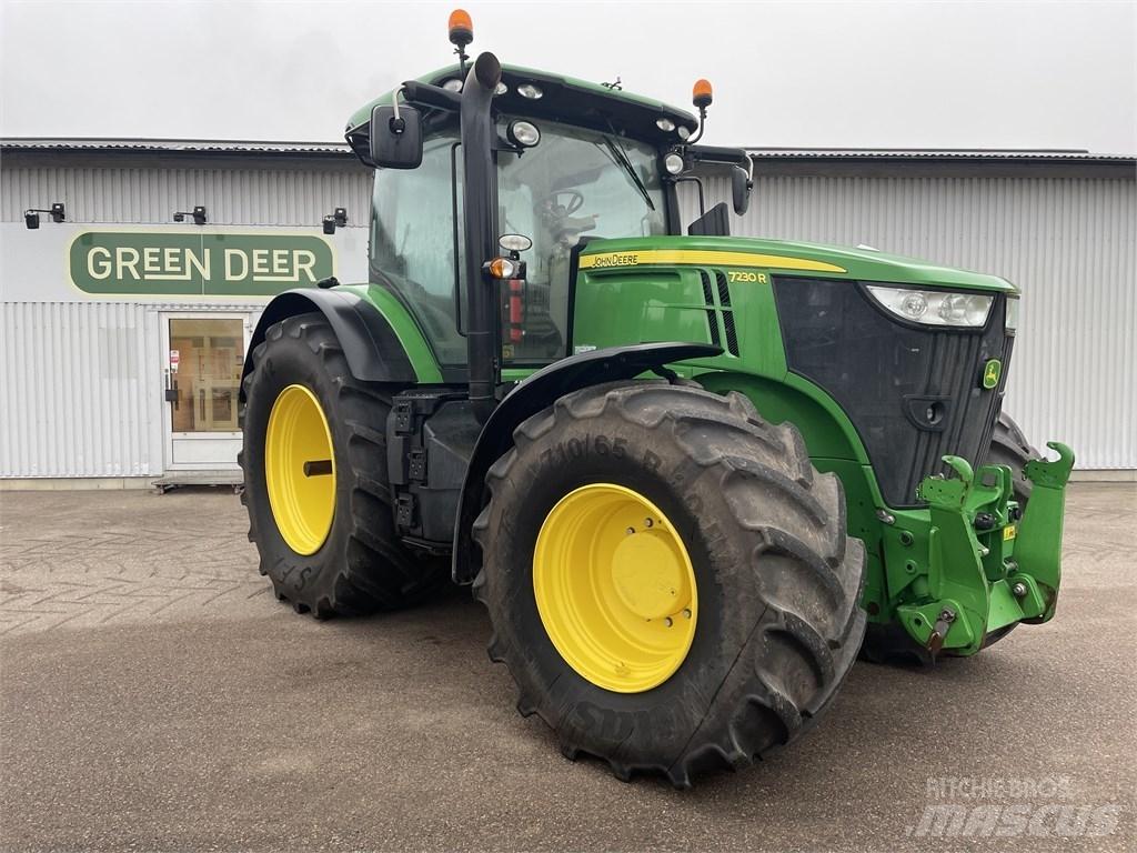 John Deere 7230R Traktoriai