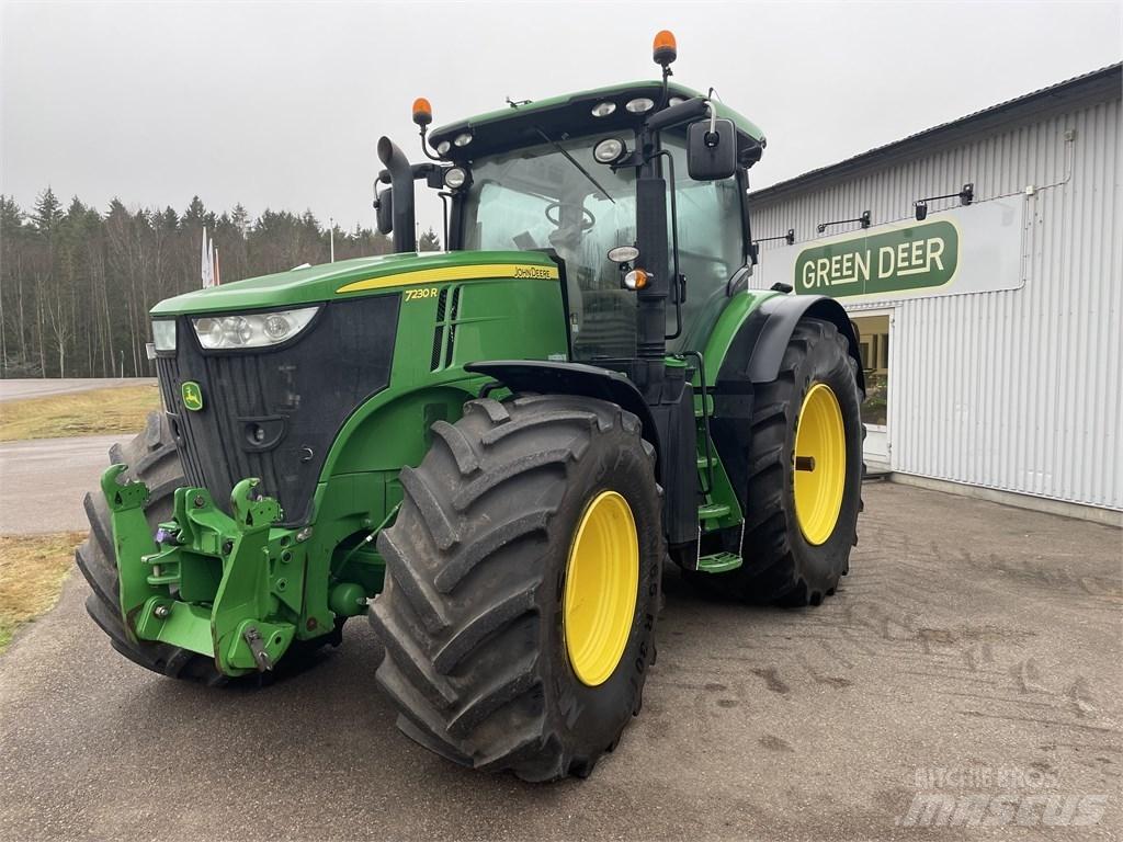 John Deere 7230R Traktoriai