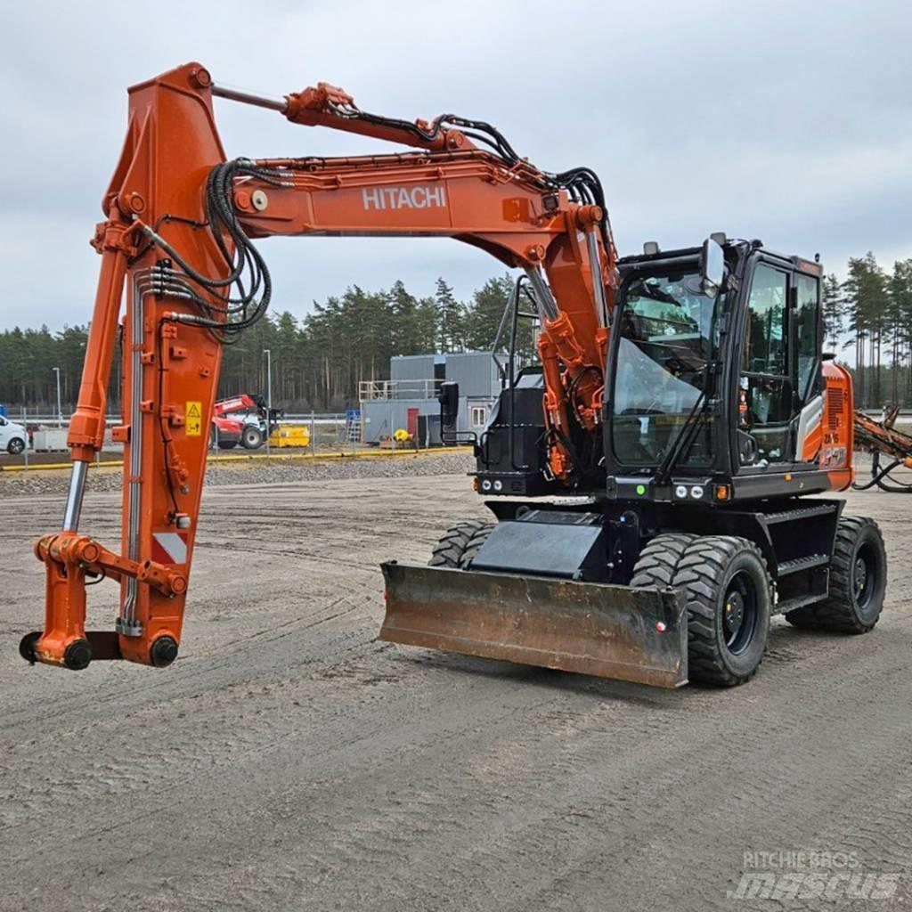 Hitachi ZX 135W Ratiniai ekskavatoriai