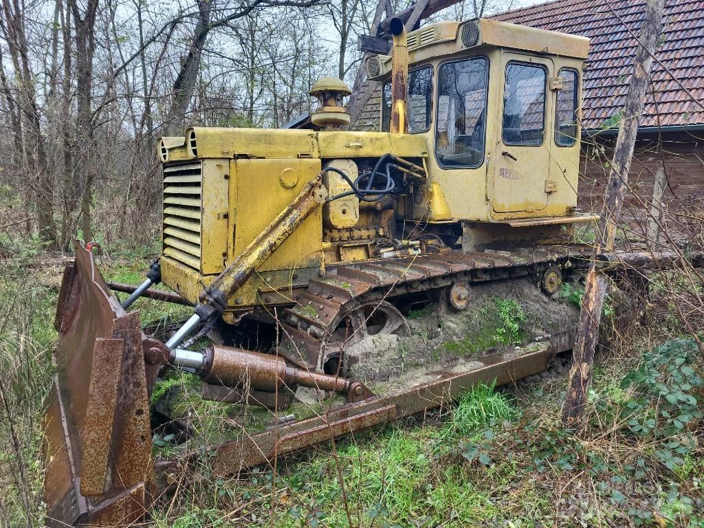 Chtz T 130 Vikšriniai buldozeriai