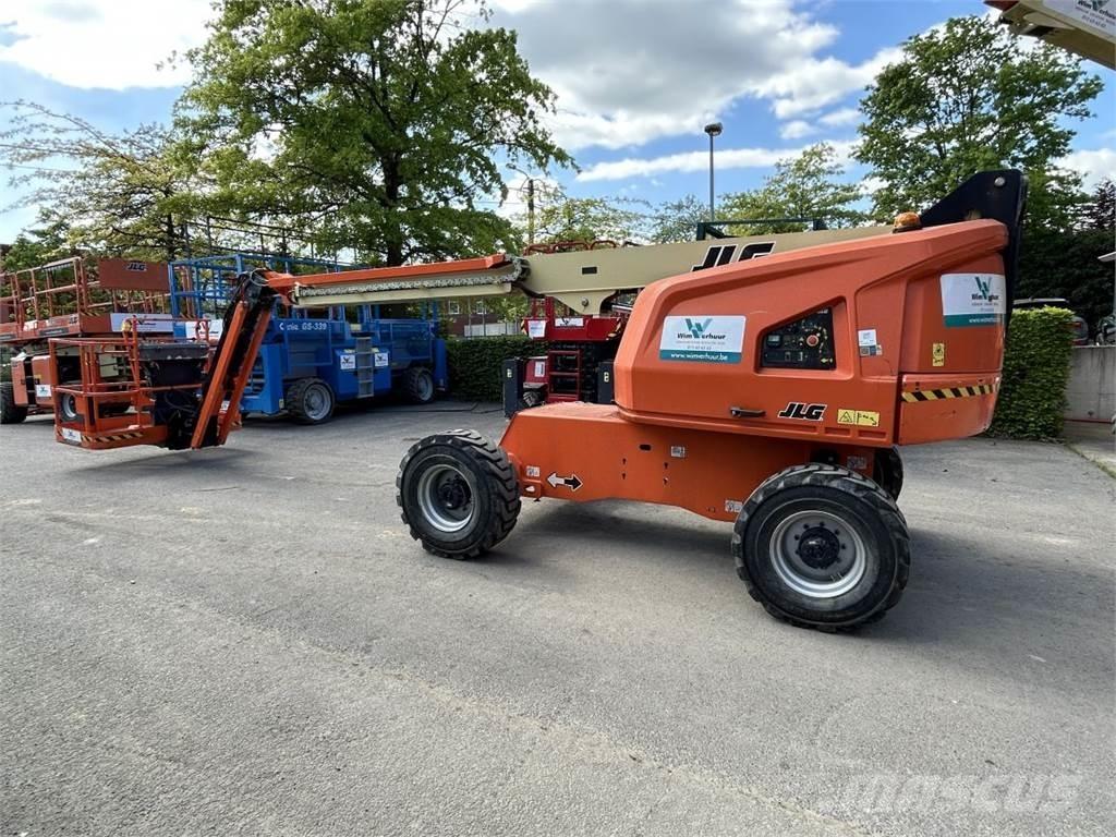 JLG 460SJ (4568) Teleskopiniai keltuvai